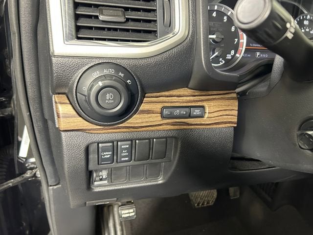 2021 Nissan Titan SL