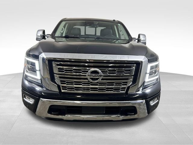 2021 Nissan Titan SL