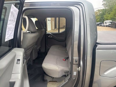 2017 Nissan Frontier SV V6