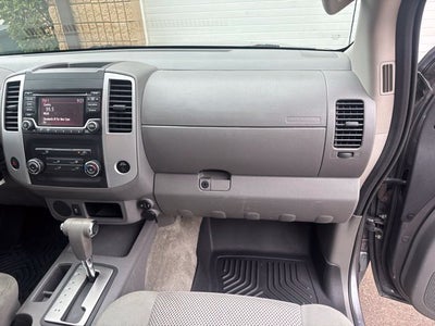 2017 Nissan Frontier SV V6