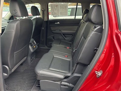 2022 Volkswagen Atlas 3.6L V6 SE w/Technology