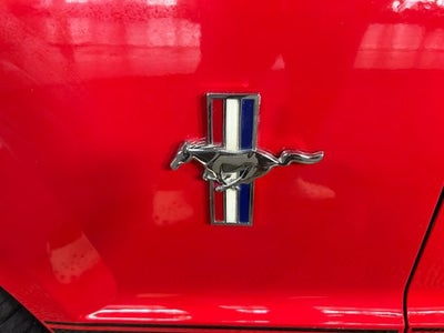 2007 Ford Mustang Deluxe