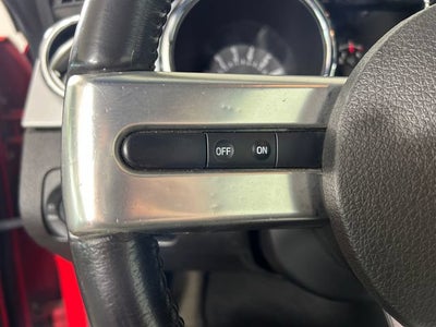 2007 Ford Mustang Deluxe