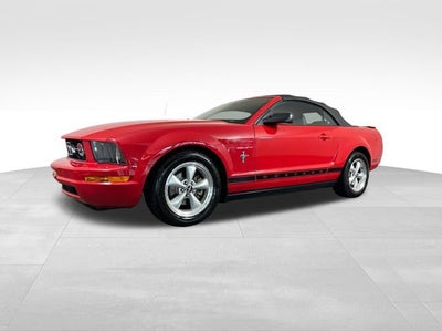 2007 Ford Mustang Deluxe
