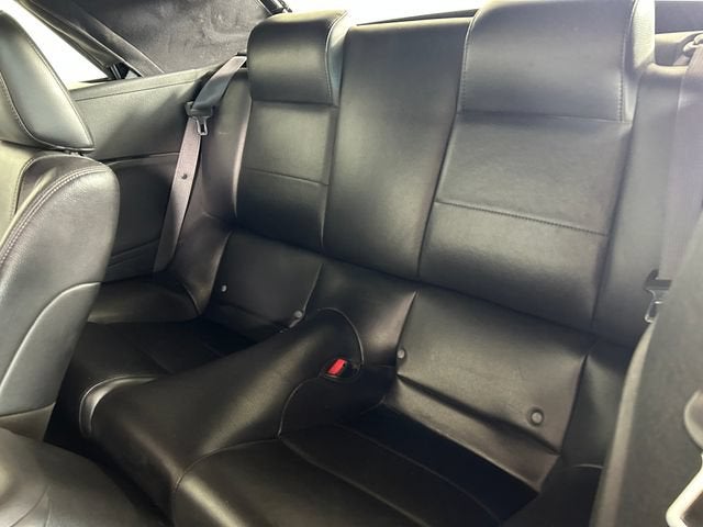 2007 Ford Mustang Deluxe