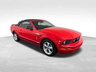 2007 Ford Mustang Deluxe