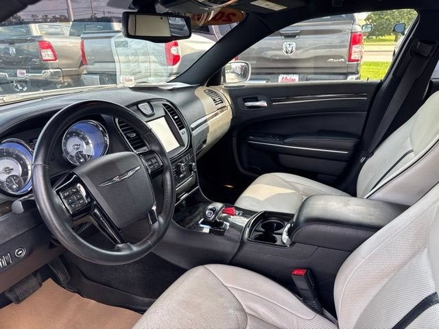 2013 Chrysler 300 Motown