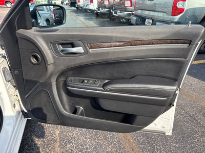 2013 Chrysler 300 Motown