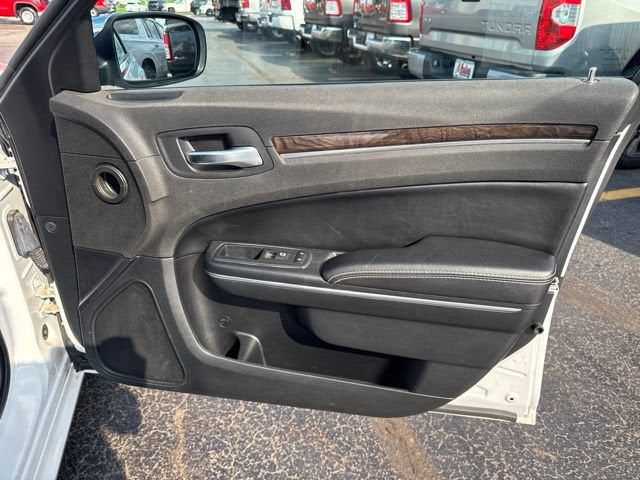 2013 Chrysler 300 Motown