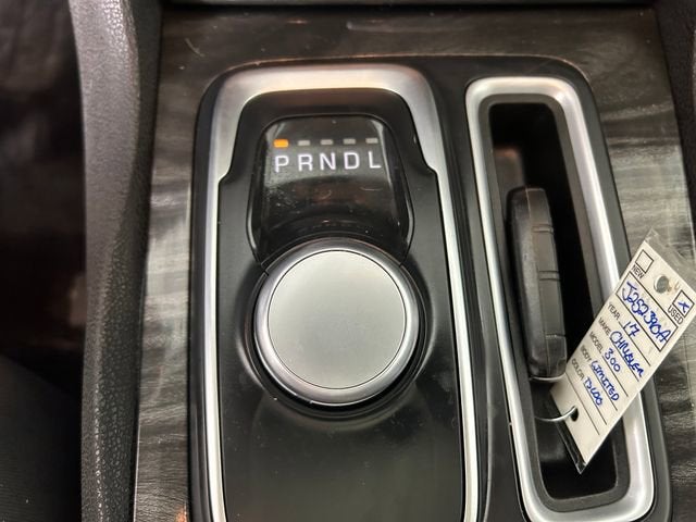 2017 Chrysler 300 Limited