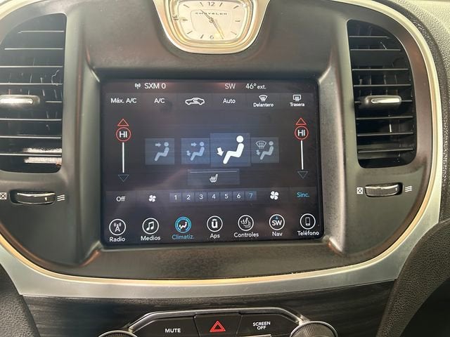 2017 Chrysler 300 Limited