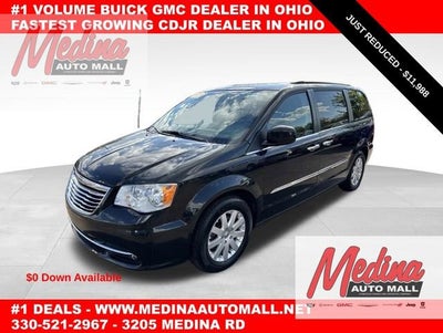 2016 Chrysler Town & Country Touring