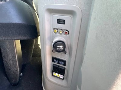 2015 Chrysler Town & Country Touring-L