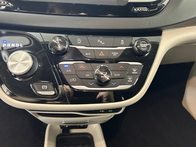 2018 Chrysler Pacifica Touring Plus