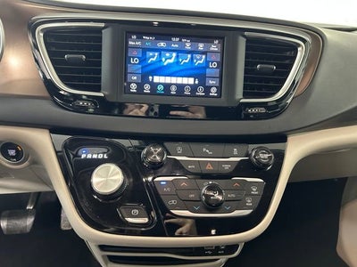 2018 Chrysler Pacifica Touring Plus