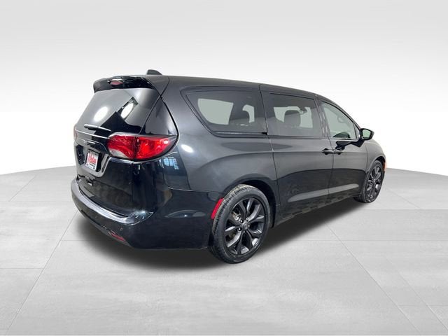 2019 Chrysler Pacifica Touring Plus