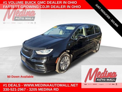 2024 Chrysler Pacifica Hybrid Select