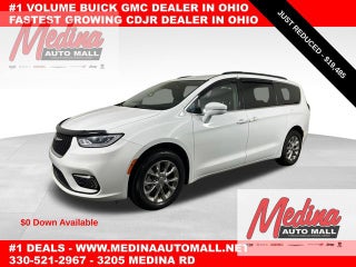 2022 Chrysler Pacifica Touring L