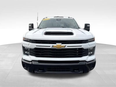 2024 Chevrolet Silverado 2500 HD Custom