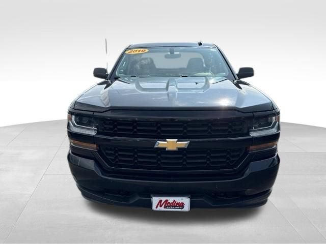 2019 Chevrolet Silverado LD Custom