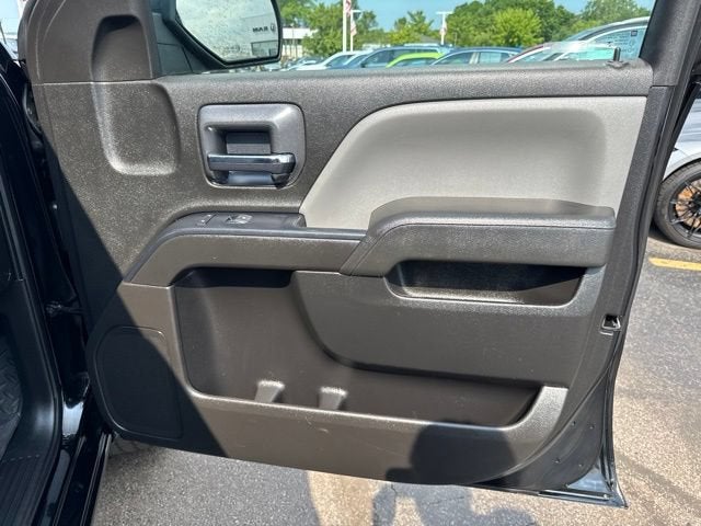 2019 Chevrolet Silverado LD Custom