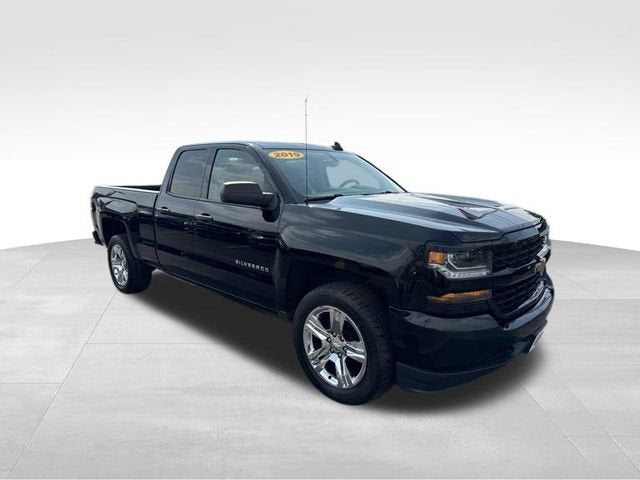 2019 Chevrolet Silverado LD Custom