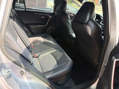 2020 Toyota RAV4 Hybrid XSE