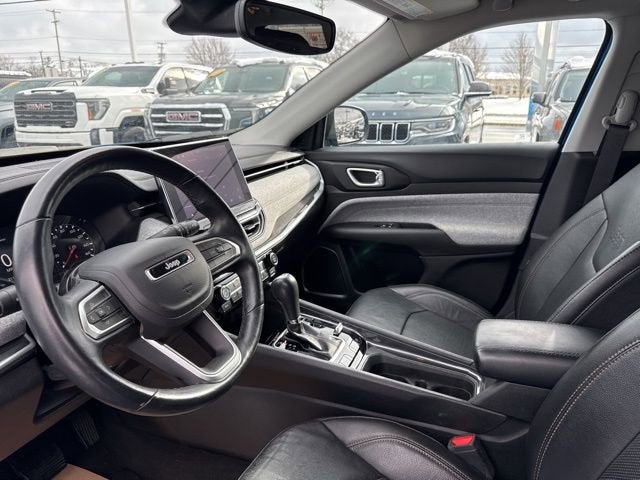 2022 Jeep Compass Latitude Lux