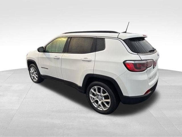 2023 Jeep Compass Latitude Lux