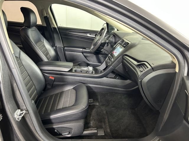 2018 Ford Fusion Hybrid SE