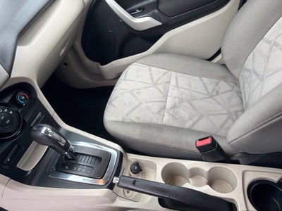 2012 Ford Fiesta SE