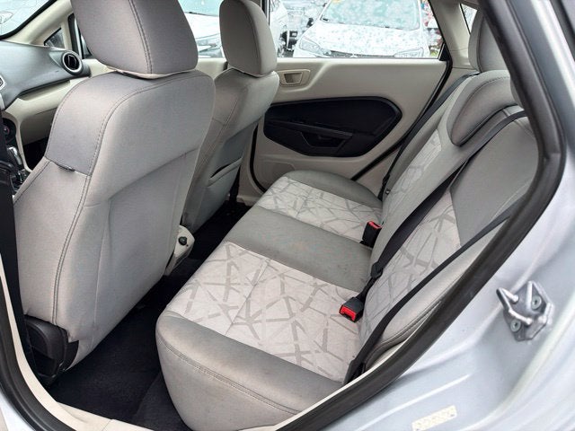 2012 Ford Fiesta SE