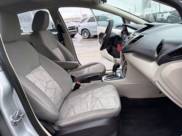 2012 Ford Fiesta SE