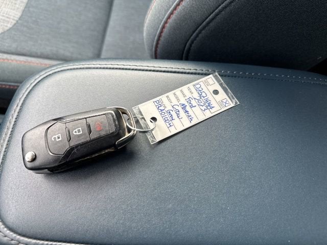 2023 Ford Maverick XL