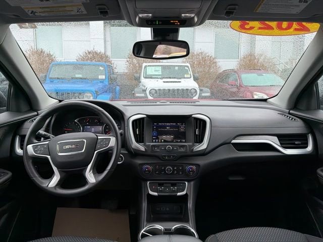 2023 GMC Terrain SLE