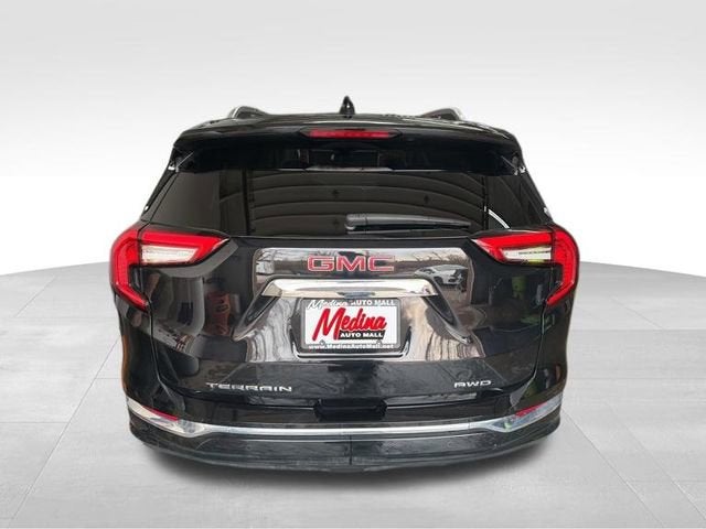 2022 GMC Terrain Denali