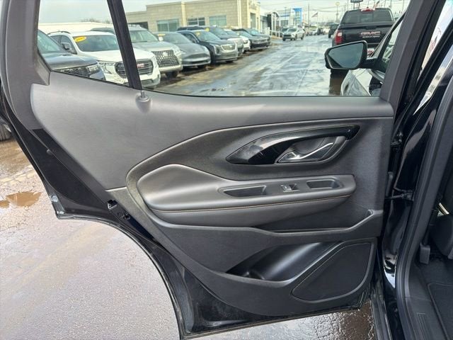 2023 GMC Terrain AT4