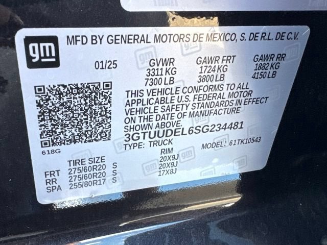 2025 GMC Sierra 1500 SLT