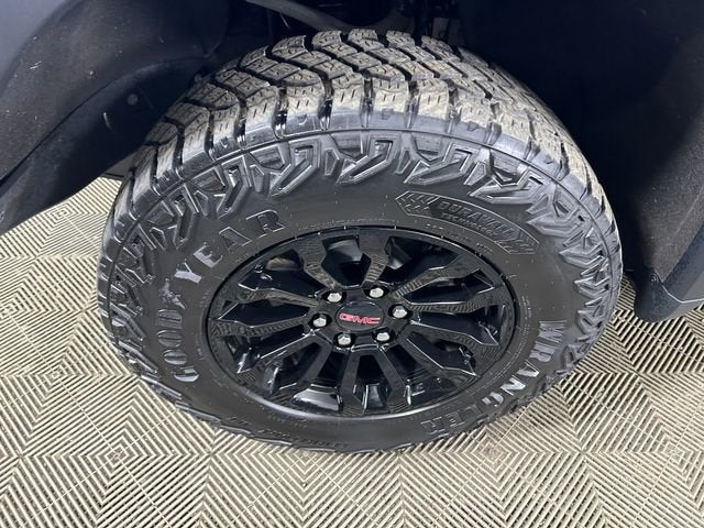 2023 GMC Sierra 1500 AT4X