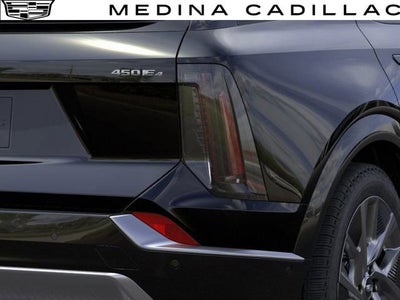 2025 Cadillac OPTIQ Luxury 2