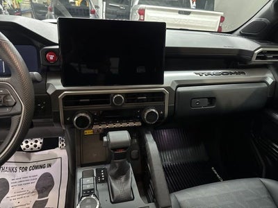 2024 Toyota Tacoma 4WD SR5