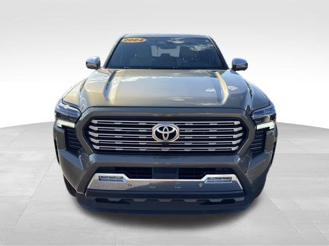 2024 Toyota Tacoma 4WD SR5