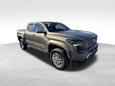 2024 Toyota Tacoma 4WD SR5
