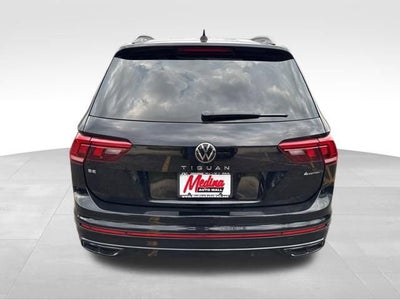 2024 Volkswagen Tiguan SE R-Line Black