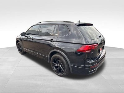 2024 Volkswagen Tiguan SE R-Line Black