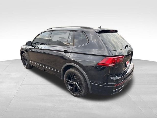 2024 Volkswagen Tiguan SE R-Line Black