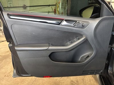 2016 Volkswagen Jetta 2.0T GLI SE