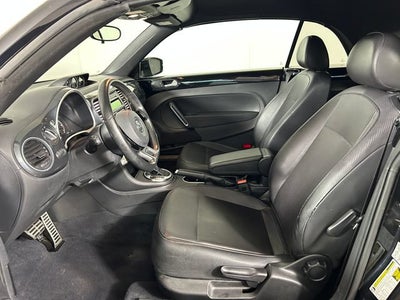 2013 Volkswagen Beetle Convertible 2.0T
