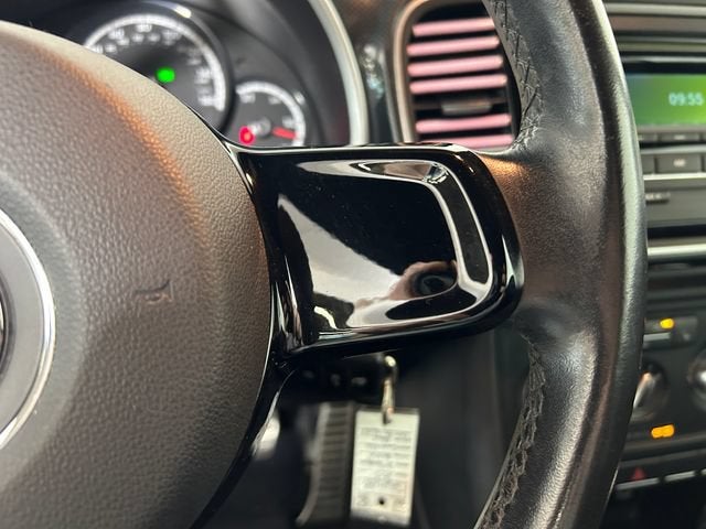 2013 Volkswagen Beetle Convertible 2.0T
