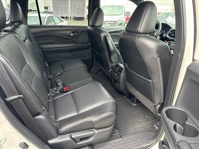 2019 Honda Passport Elite